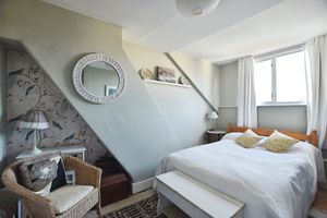 Photo 16- click for photo gallery